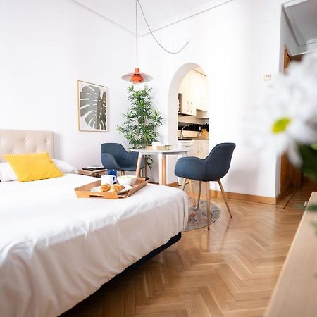 Estudio Calle Del Barquillo Madrid Exterior photo